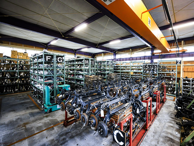 倉庫には在庫がストック